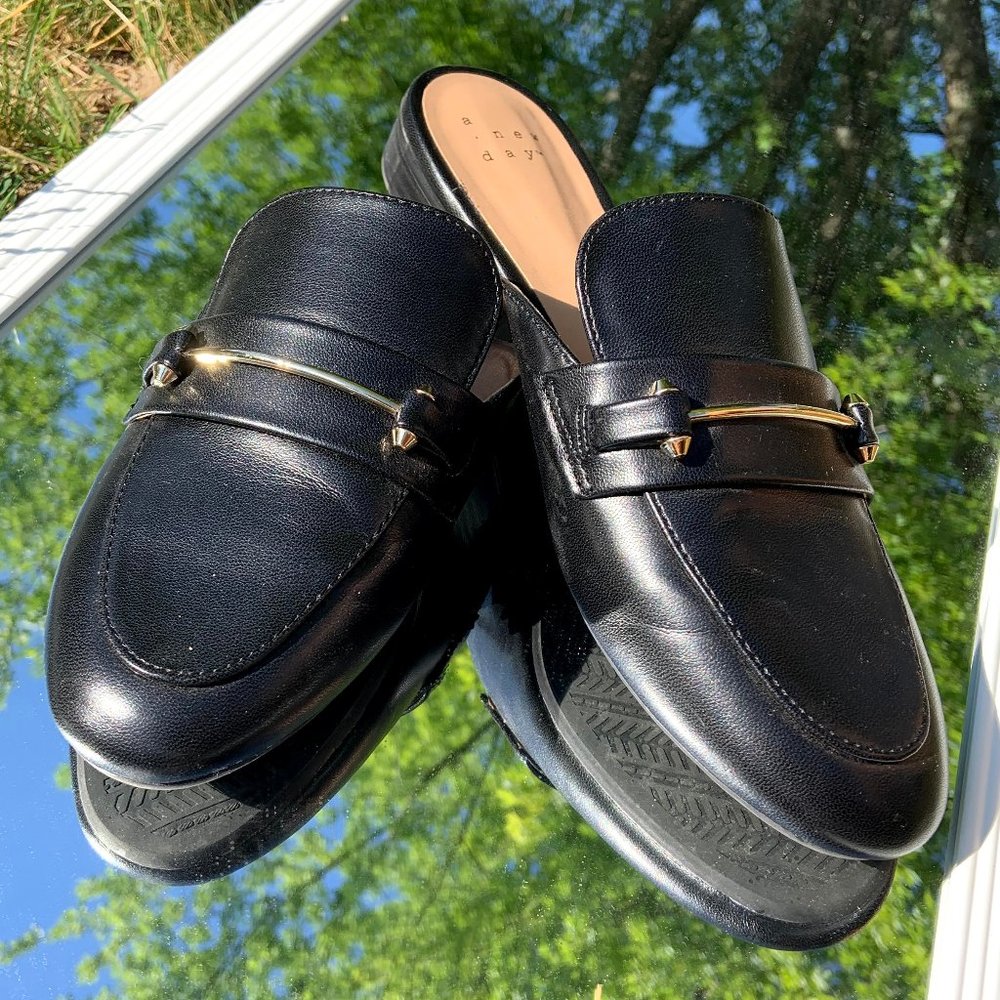 A New Day Black and Gold Slip On Flats
